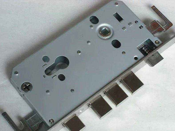 炉霍24小时上门开锁公司